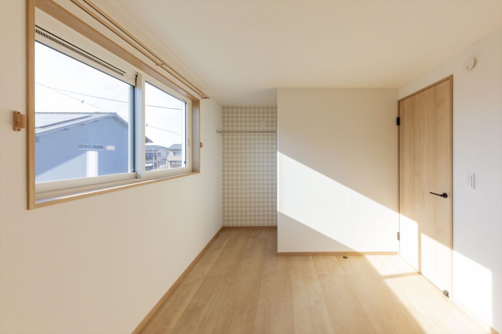 半平屋の子ども部屋施工事例